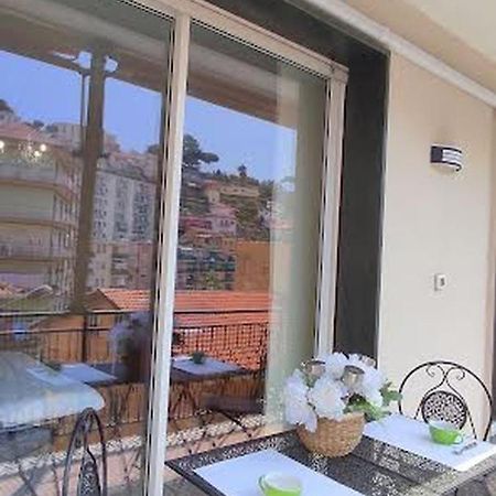 Appartamento Delizioso Con Terrazzo In Centro-Delicious Apartment With Terrace Sanremo Exterior photo